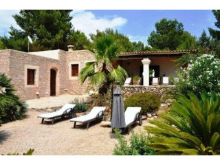 Wonderful finca in the area of Cala..