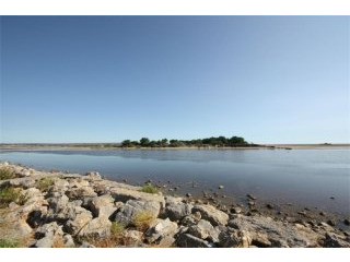 For Sale Apartment With Courtyard And..