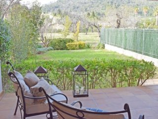 Beautiful Semi-Detached At The..