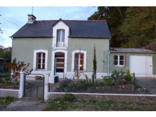 Neat Detached House in Brittany