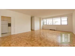 1 bedroom Apartment For Sale: 2500..