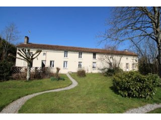 Eight Bedroom Farmhouse With Pool And..