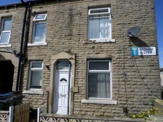 63 Radnor Street, Bradford bd3 8ea