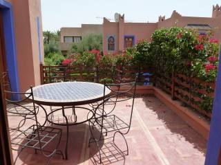 Furnished apartment 2 Beds - 2.5 Baths..