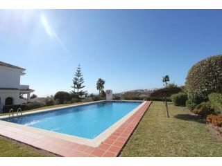 3 bedroom town house for sale