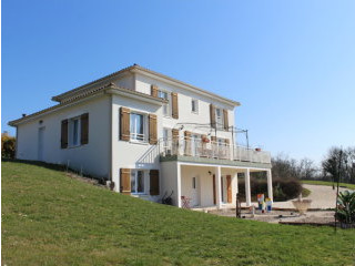Modern Villa With Balcony, 1 Bedroom..