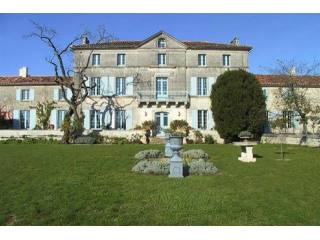 3 bedroom Manor House For Sale: 16000..