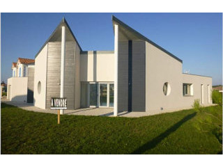 3 bedroom recent villa in Saint Palais..