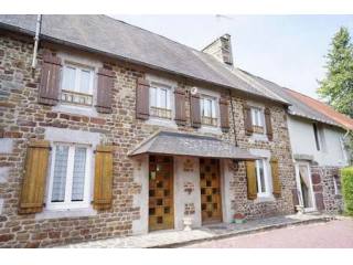 Nice Farmhouse with Outbuilding