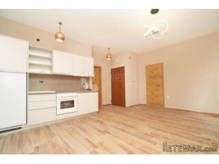 Poreč centar-renovirani stan 50 m²