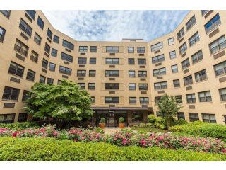 1 bedroom Apartment For Sale: 1801..