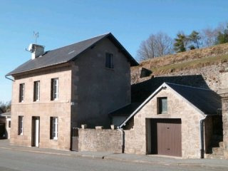 Nice House with Outbuuilding