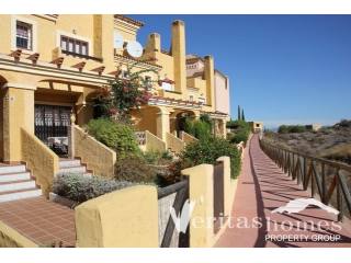 Ref: 1555 - Duplex/Triplex/Townhouse..