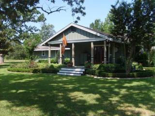 3 bedroom Farm House For Sale: 38356..