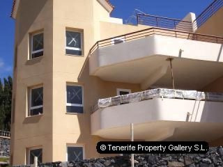 Apartment For Sale in El Madroñal..