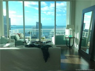 4 bedroom Flat For Sale: 900 Brickell..