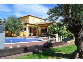 Beautiful Languedocian Villa With 155..