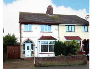 3 bedroom, Semi-detached House house..
