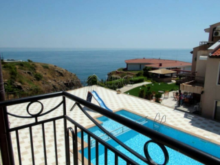 Spacious 1-bedroom apartment with SEA..