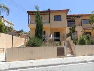 Modern 3 Bedroom Semi House, Quiet..