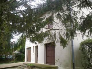 Small, Sturdy Renovation Project -..