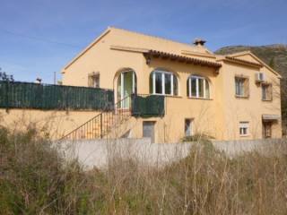 Villa in Jalon