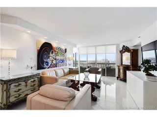 2 bedroom Flat For Sale: 1000 W Island..