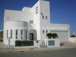 3 Bedroom plus office and guest house -..