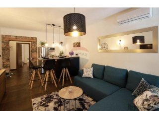 Rijeka, strogi centar, tri moderna stana površine 120 m2