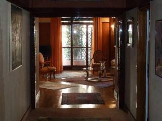 3 Bedrooms - Apartment - For Sale