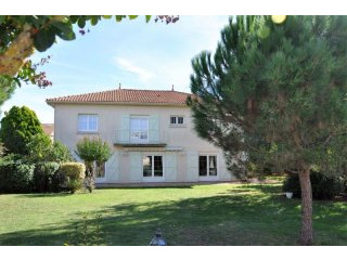 Sale House Rochefort (17300)