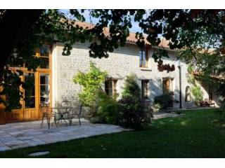 Chinon and Loudun area / Farmhouse and..
