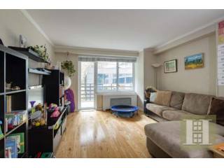 2 bedroom Apartment For Sale: 392..