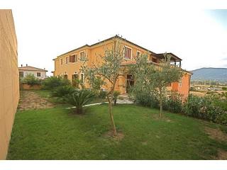2 Bedrooms - Apartment - For Sale