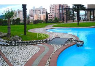 Superb 3 bedroom apartment in Green..