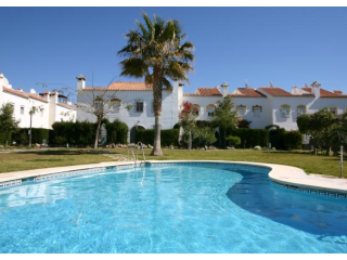4 bedroom town house for sale