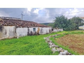 Plot With Ruin To Built 300m2.