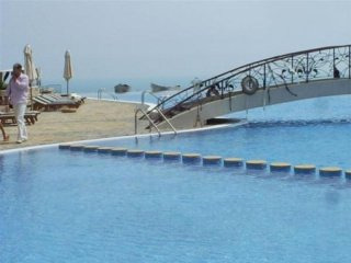 Spacious apartment, 100 sq.m, in a..