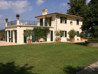 Classical Villa Near Orvieto