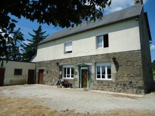 Country House with Equestrian Land