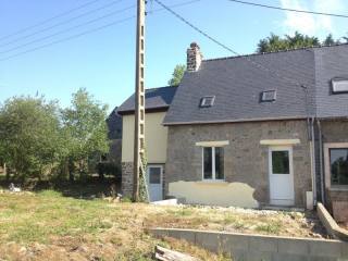 Vente Maison 4 Pieces De 85 M2 53300..
