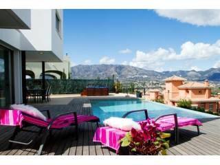 Villa - An impressive modern villa..