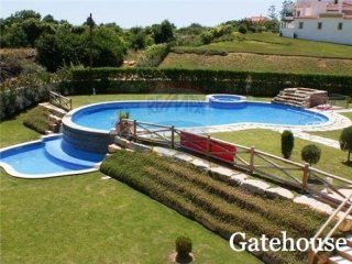 Top Floor 2 Bed Apartment In Olhos D..