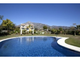 7 Bedrooms - Villa - Malaga - For Sale