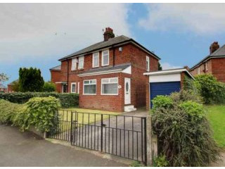 2 bedroom, Semi-detached House house..