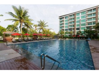 5 Amari Condos, Ground Floor, Direct..