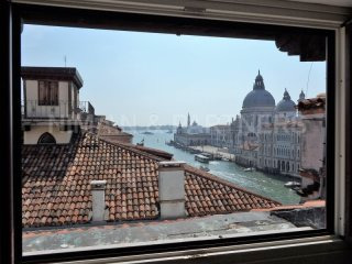 Appartamento in Vendita a Venezia