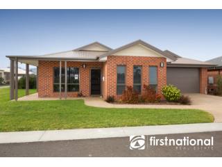 - PAKENHAM - VIC
