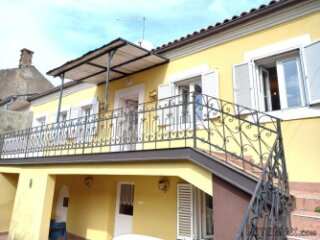 Prilika za turizam, kuća 97m2, Grižane