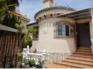 Villa, Alicante (Costa Blanca), La..